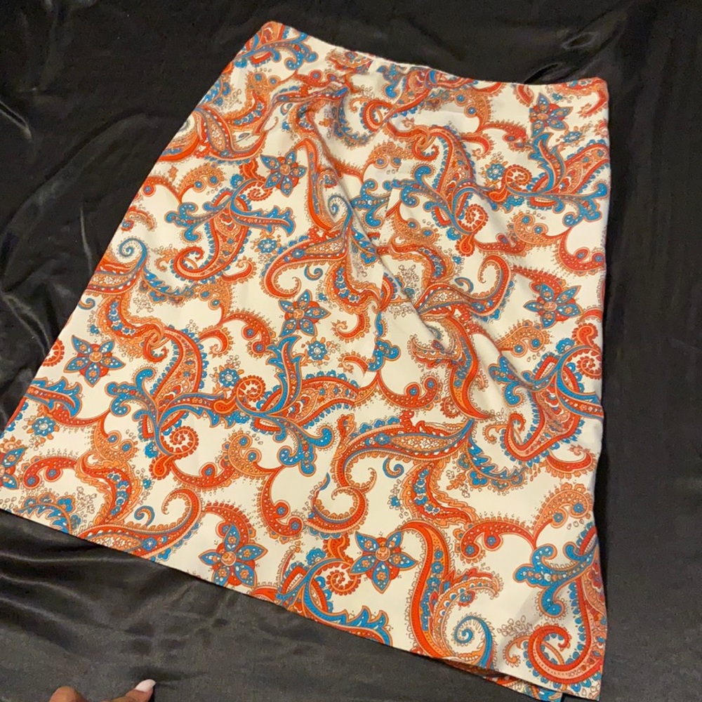MIDI skirt